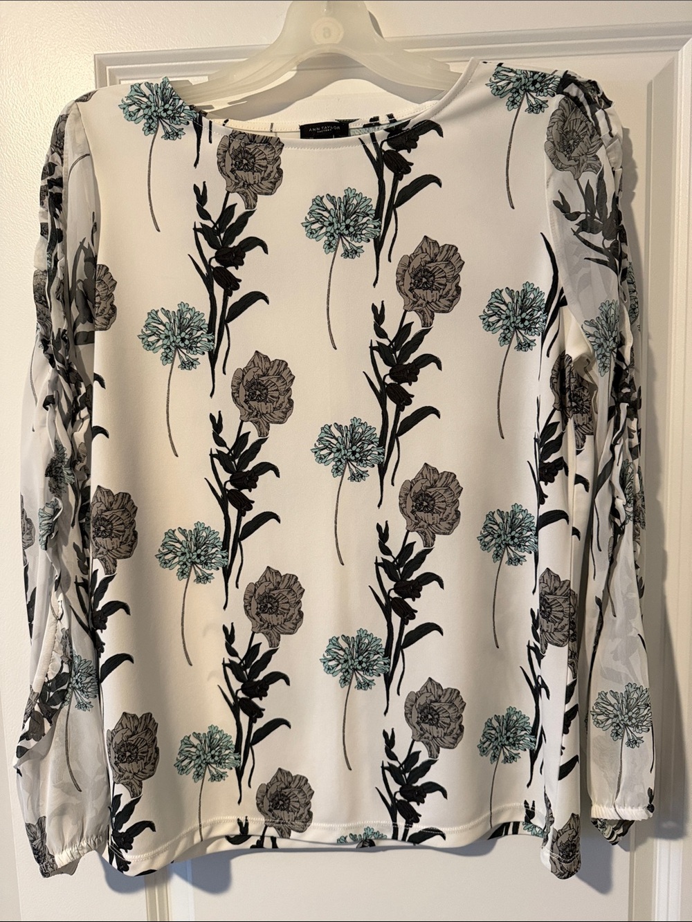 Ann Taylor White Floral Sheer-Sleeve Blouse with Teal Accents